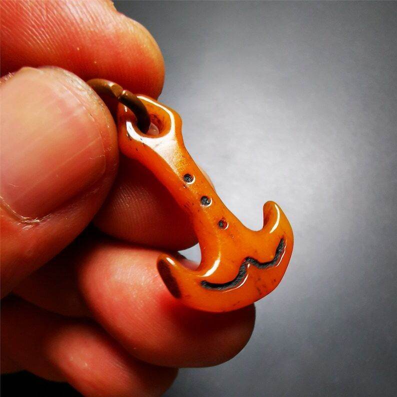 Yak Bone Carved Amulet,Anchor Pendant - Gandhanra-ART
