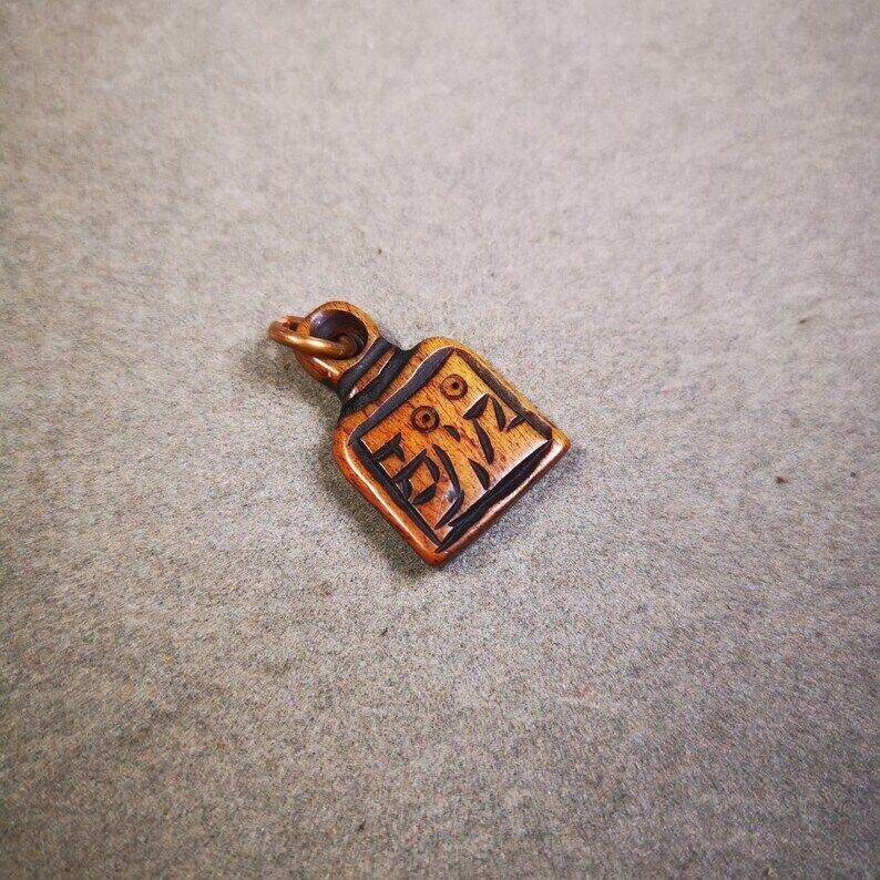 Yak Bone Carved Letter Prayer Bead Pendant - Gandhanra-ART