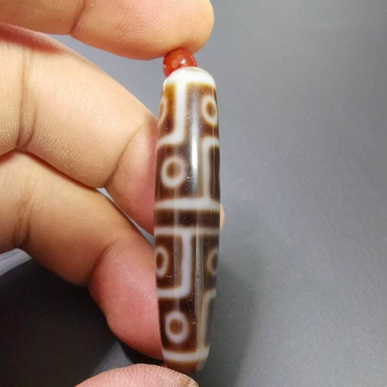 12 Eyes Dzi Bead - Gandhanra-ART