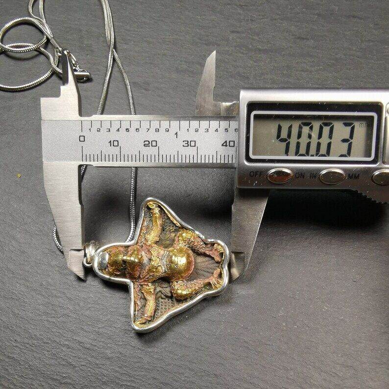Amulet,Garuda,Golden-winged Bird Pendant,1.6 inches - Gandhanra-ART