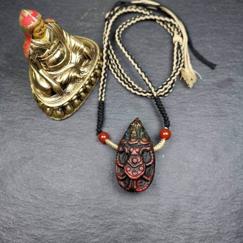 Old Tibetan Tsa Tsa Amulet, Scorpion Guru of Padmasambhava,Scorpion Terma Amulet - Gandhanra-ART