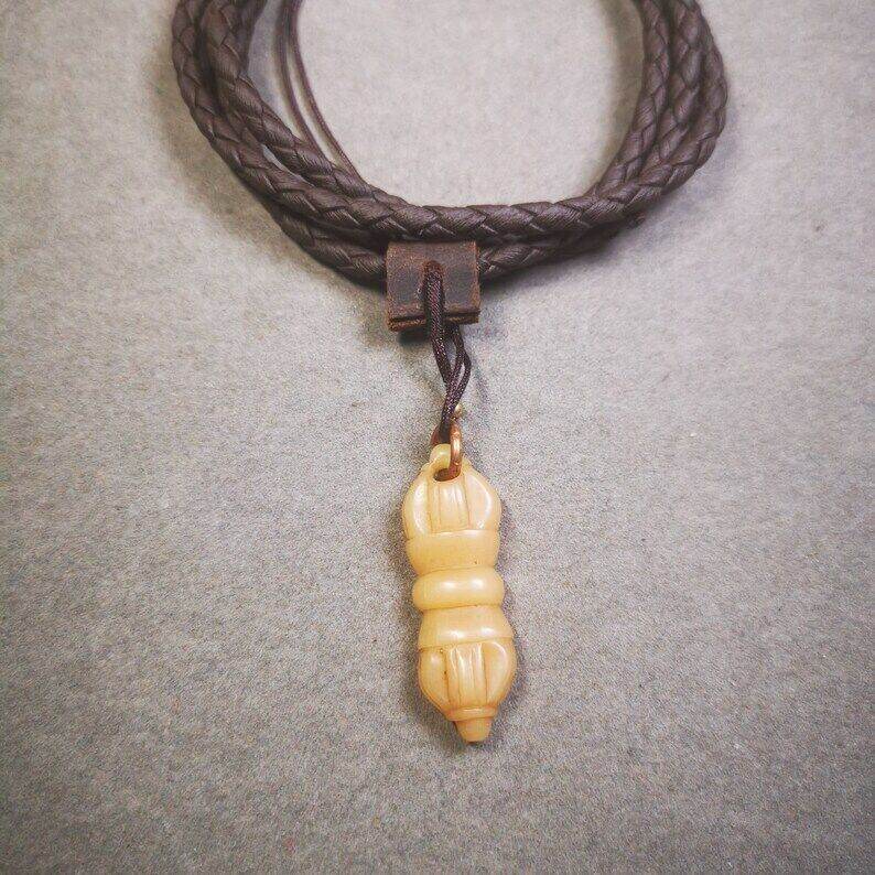 Yak Bone Amulet,Vajra Pendant for Mala,Prayer Beads - Gandhanra-ART