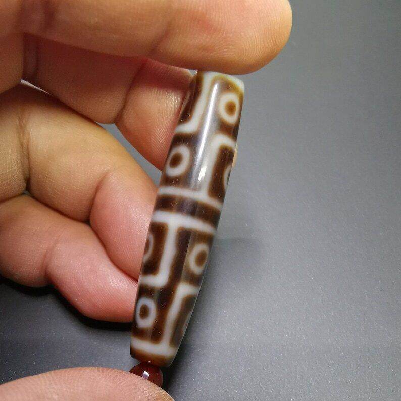 12 Eyes Dzi Bead - Gandhanra-ART