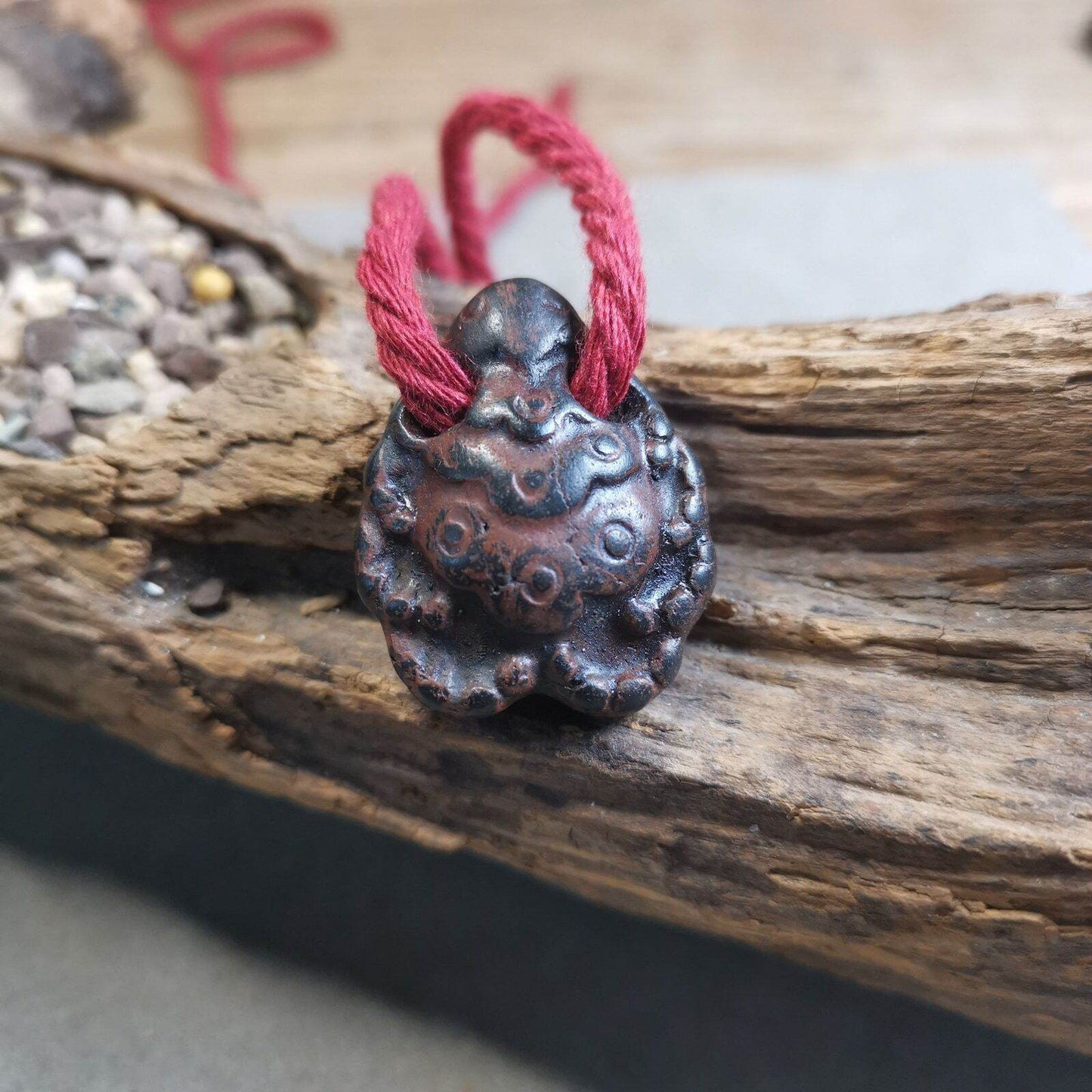 Tsa Tsa Statue Amulet, Scorpion Guru of Padmasambhava - Gandhanra-ART