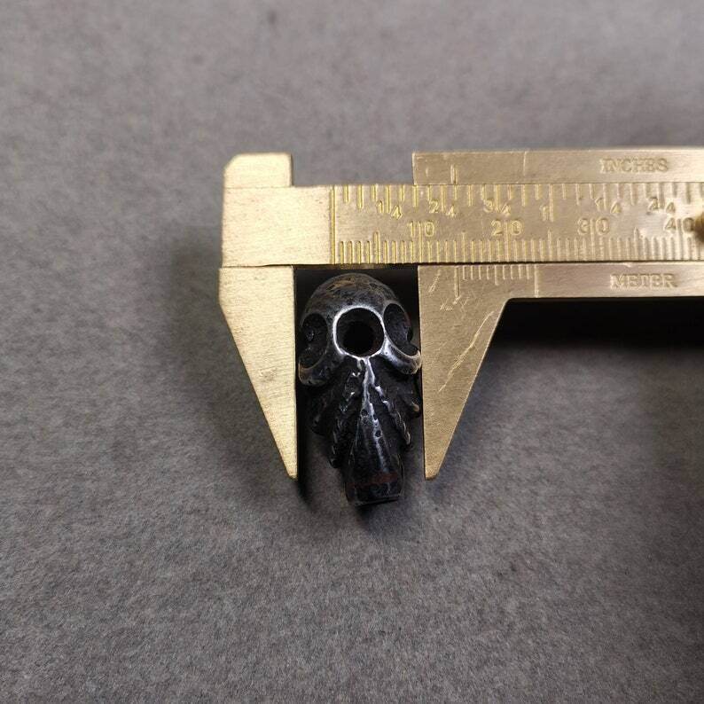 Mala Guru Bead, Skull Shape T-drilled 3-Hole Bead - Gandhanra-ART