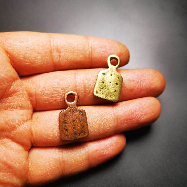 Tibetan Mala Amulet,Big Mantra Dot Pendant,Prayer Beads Accessories - Gandhanra-ART