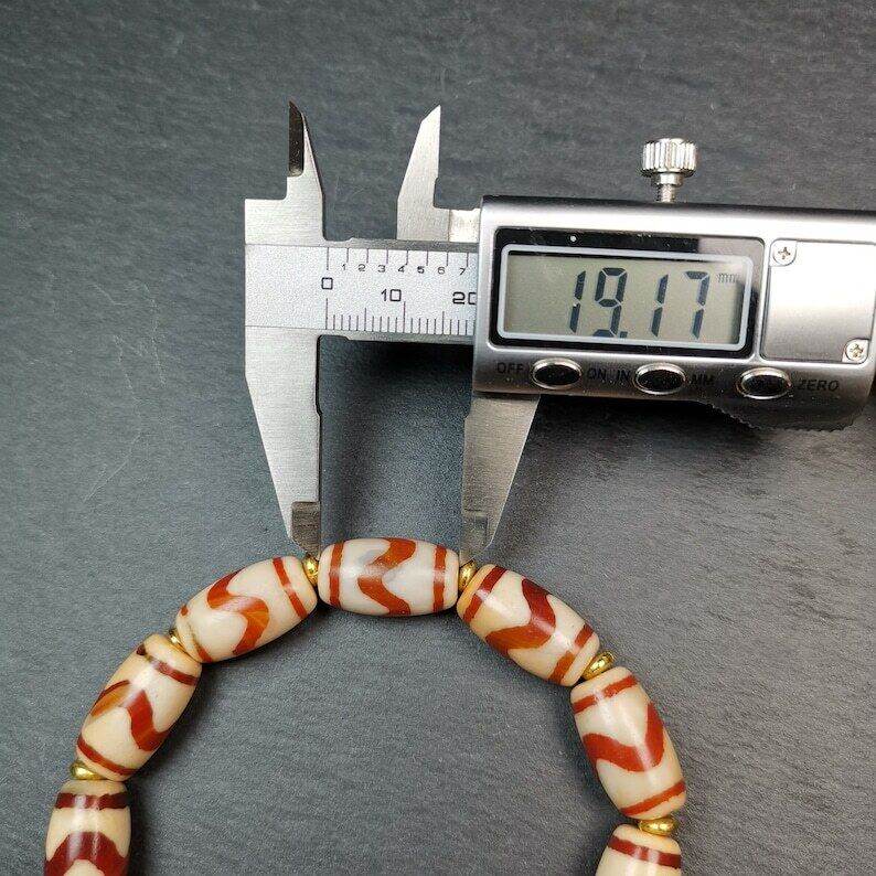 Fire Agate Tiger Tooth Dzi Bead Bracelet - Gandhanra-ART