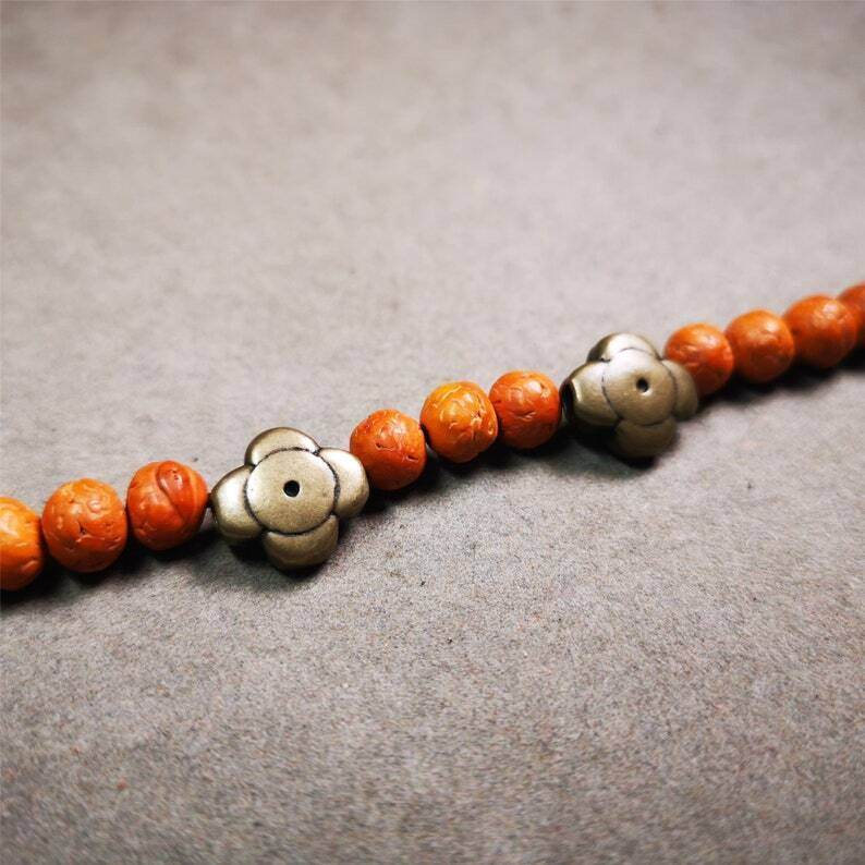 Amulet ,Gesong Flower Marker Spacer Bead for Prayer Bead,Mala - Gandhanra-ART