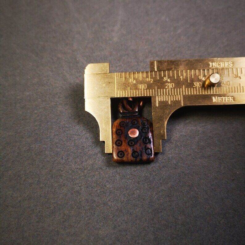 Yak Bone Carved Mantra Dot Prayer Bead Pendant - Gandhanra-ART