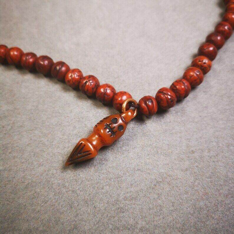 Yak Bone Carved Skull Phurba Amulet, Ritual Implement Pendant - Gandhanra-ART