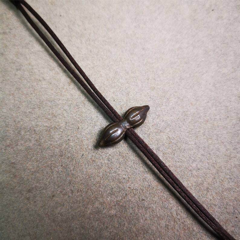 Amulet,Vajra Pendant for Mala,Bag Hanging,Prayer Bead - Gandhanra-ART