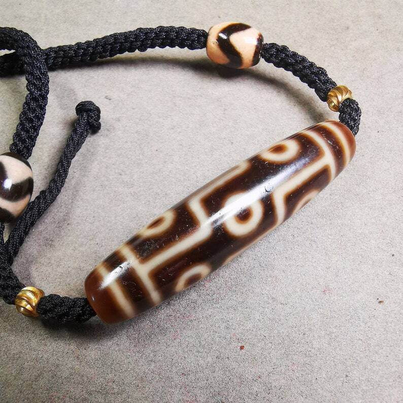 Dzi Bead Necklace,9 Eyed Dzi + Tiget Tooth Bead - Gandhanra-ART