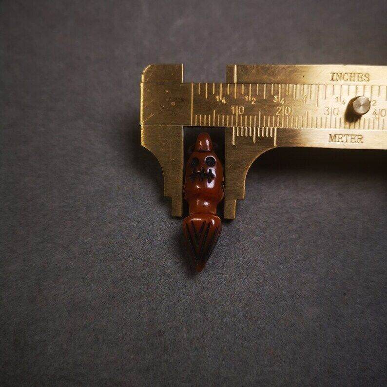 Yak Bone Carved Skull Phurba Amulet, Ritual Implement Pendant - Gandhanra-ART