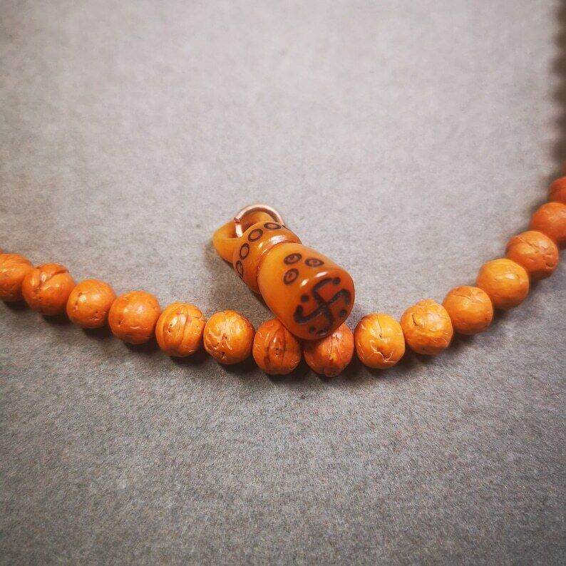 Yak Bone Carved Seal Amulet, Swastika Pattern Stamp Pendant - Gandhanra-ART