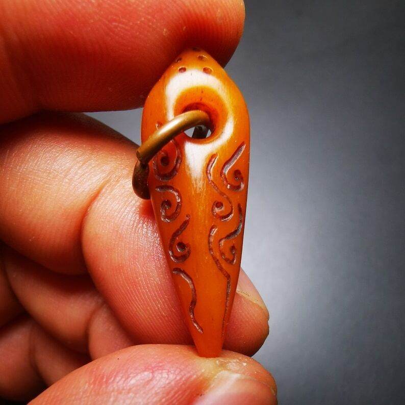 Yak Bone Amulet Vajra Kila(Dorje Phurba) for Mala,Prayer Beads - Gandhanra-ART