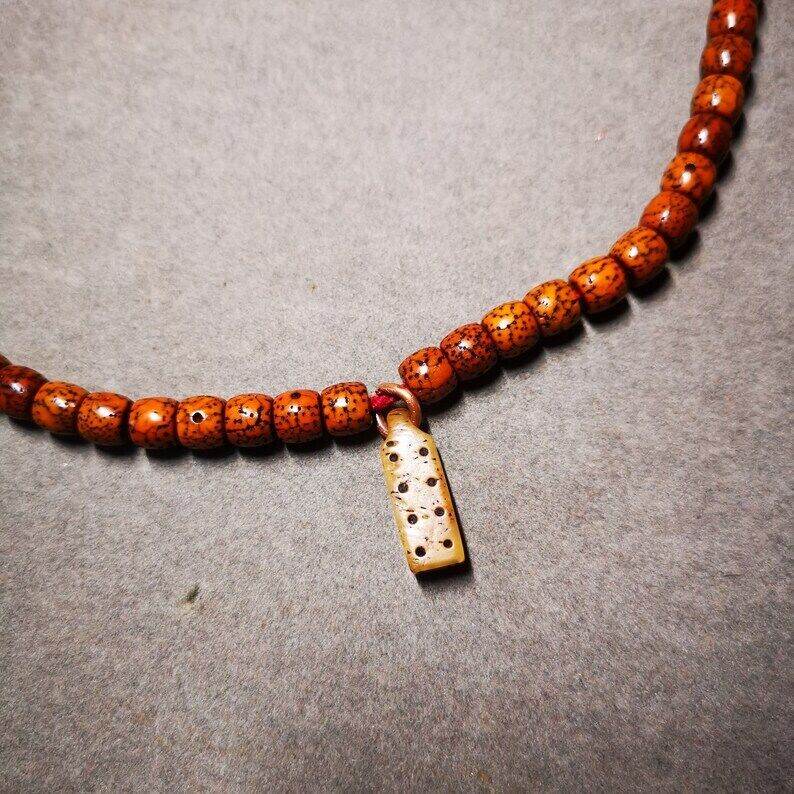 Yak Bone Carved Mantra Dot Stamp Prayer Bead Pendant,Mala Counter Clip Amulet - Gandhanra-ART