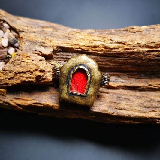 Gau Ghau Shrine, Altar Amulet Pendant - Gandhanra-ART
