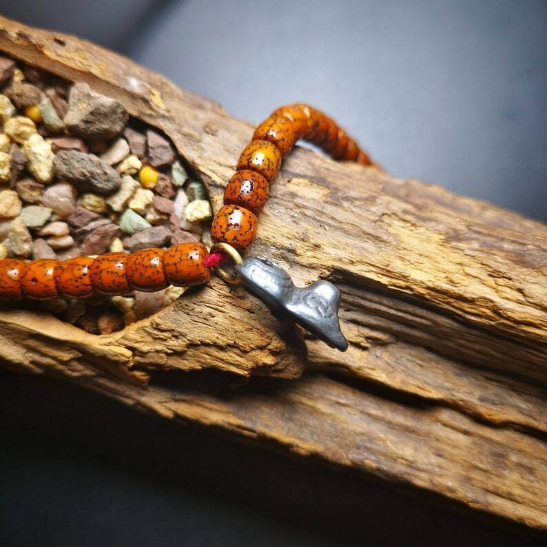 Mala Counter, Snow Lion Pendant - Gandhanra-ART