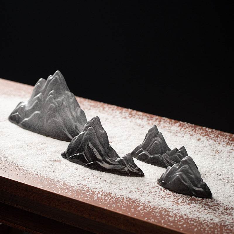 Ceramic Hill Decoration with Zen Aesthetic - Gandhanra-ART