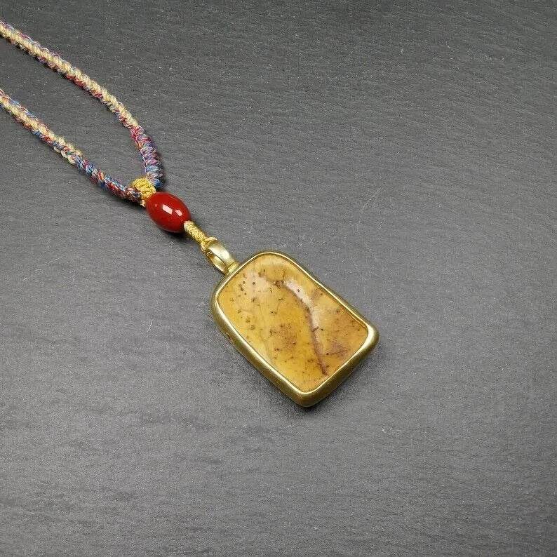 Kapala Amulet,Conch Shell Shankha Pendant - Gandhanra-ART
