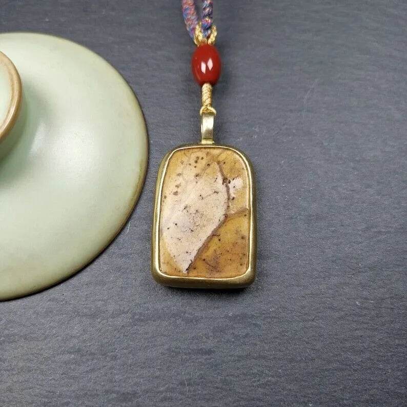 Kapala Amulet,Conch Shell Shankha Pendant - Gandhanra-ART