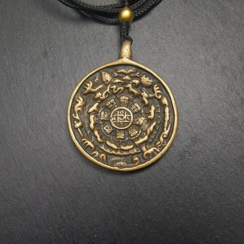 Calendar Amulet Sipaho Badge - Melong Mirror,43mm - Gandhanra-ART
