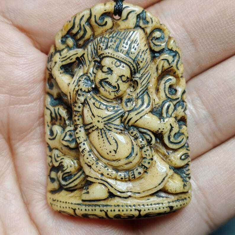 Statue Pendant, Vajrapani Amulet Badge - Gandhanra-ART