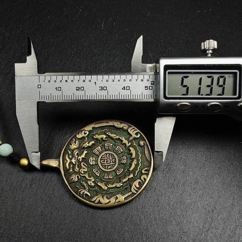 Calendar Amulet Sipaho Badge - Melong Mirror,41mm - Gandhanra-ART