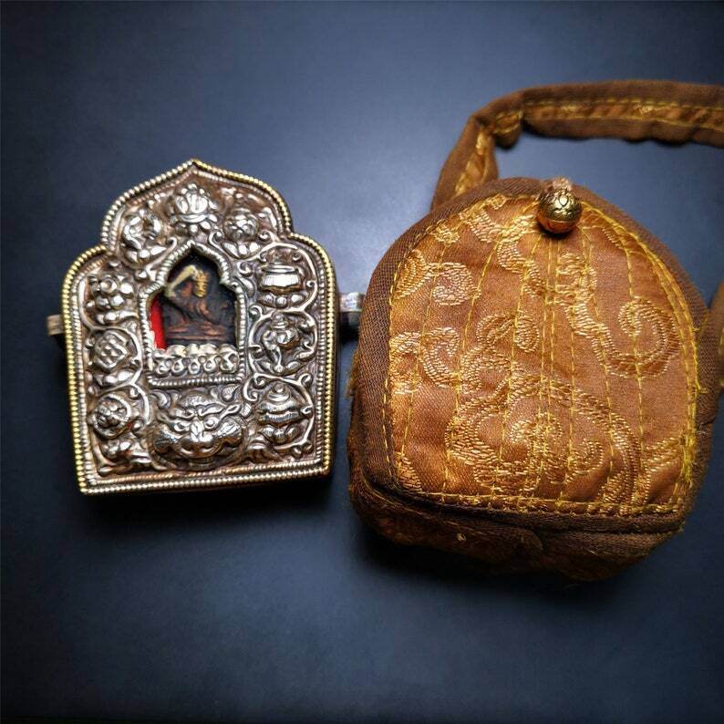Gau Ghau Shrine,Buddhist Altar with Manjusri Statue - Gandhanra-ART
