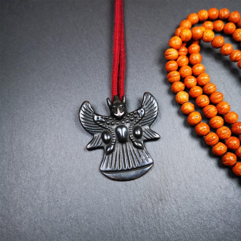 Garuda Amulet - 2.05" - Black Type