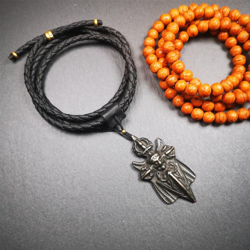 Garuda Amulet - 2.2"