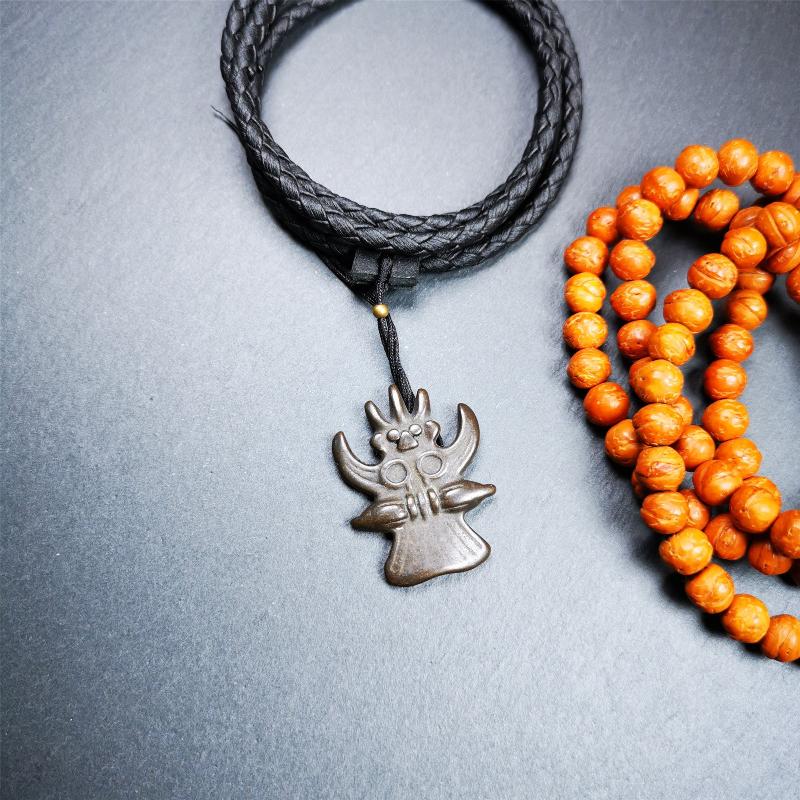 Garuda Amulet - 1.38"