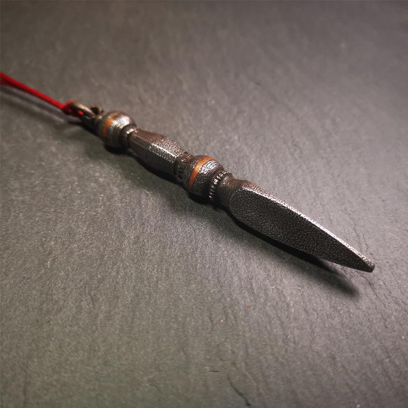 This handmade Dorje Phurba was crafted by Tibetan craftsmen from Hepo Town, Baiyu County, Tibet,known for its renowned Tibetan handicrafts. The upper part is a vajra, and the lower part is a phurba. Copper dots is inlaid on the waist of the phurba