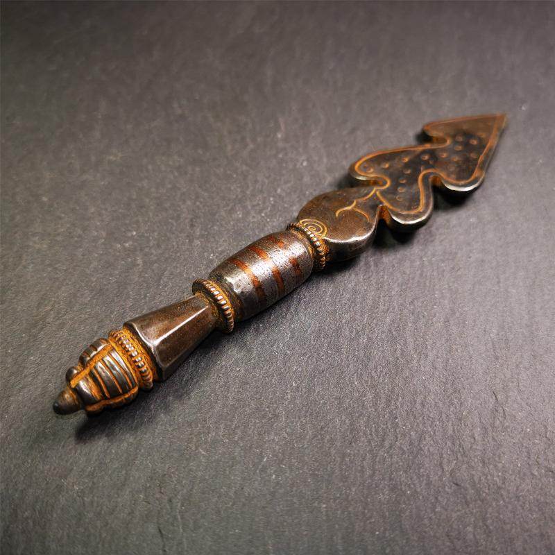 Snake Spear - Gandhanra-ART
