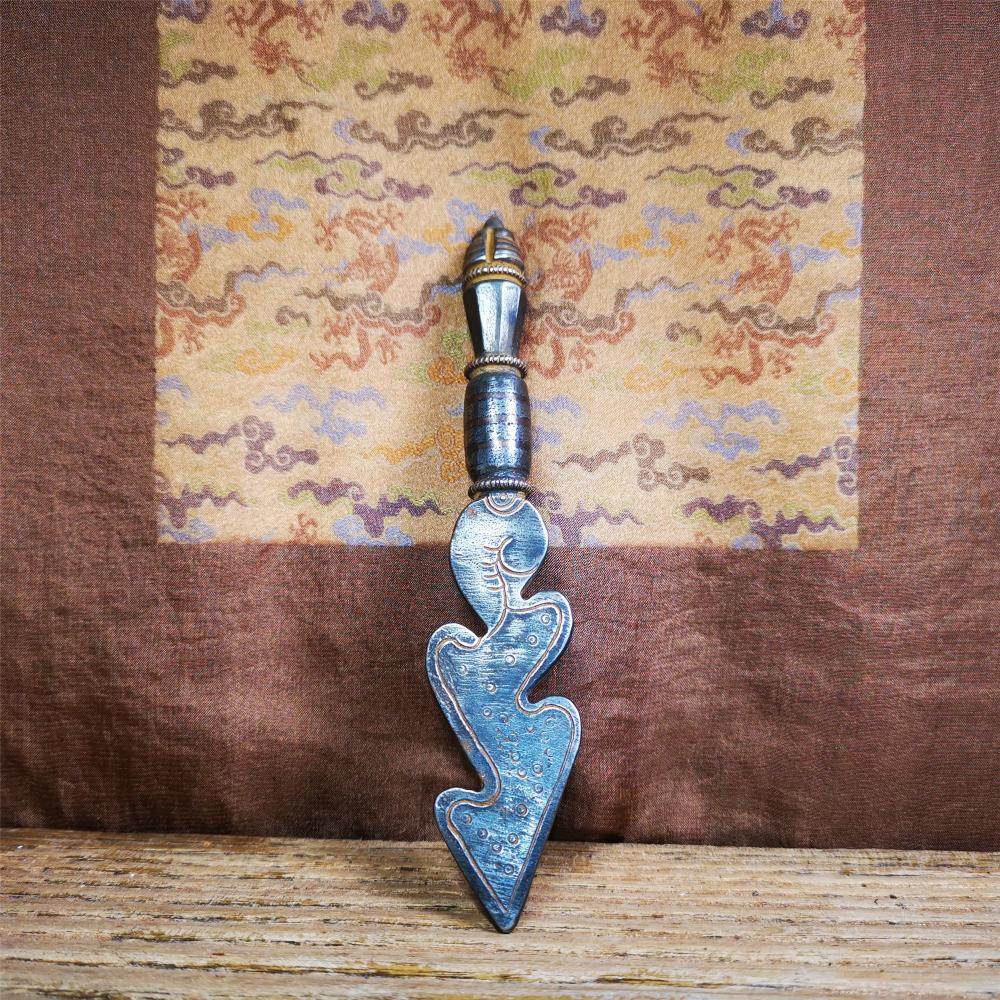 Snake Spear - Gandhanra-ART
