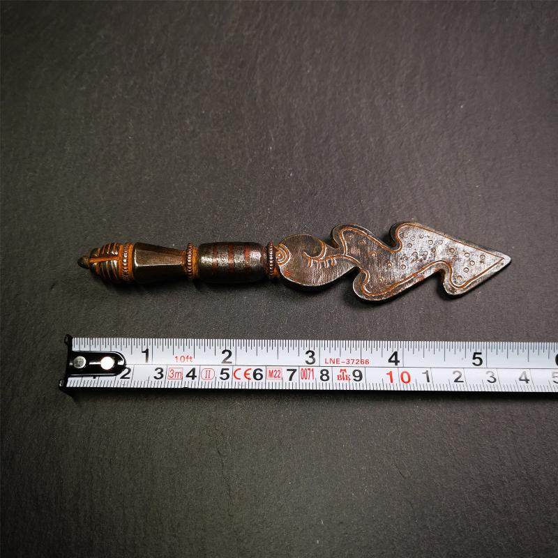 Snake Spear - Gandhanra-ART
