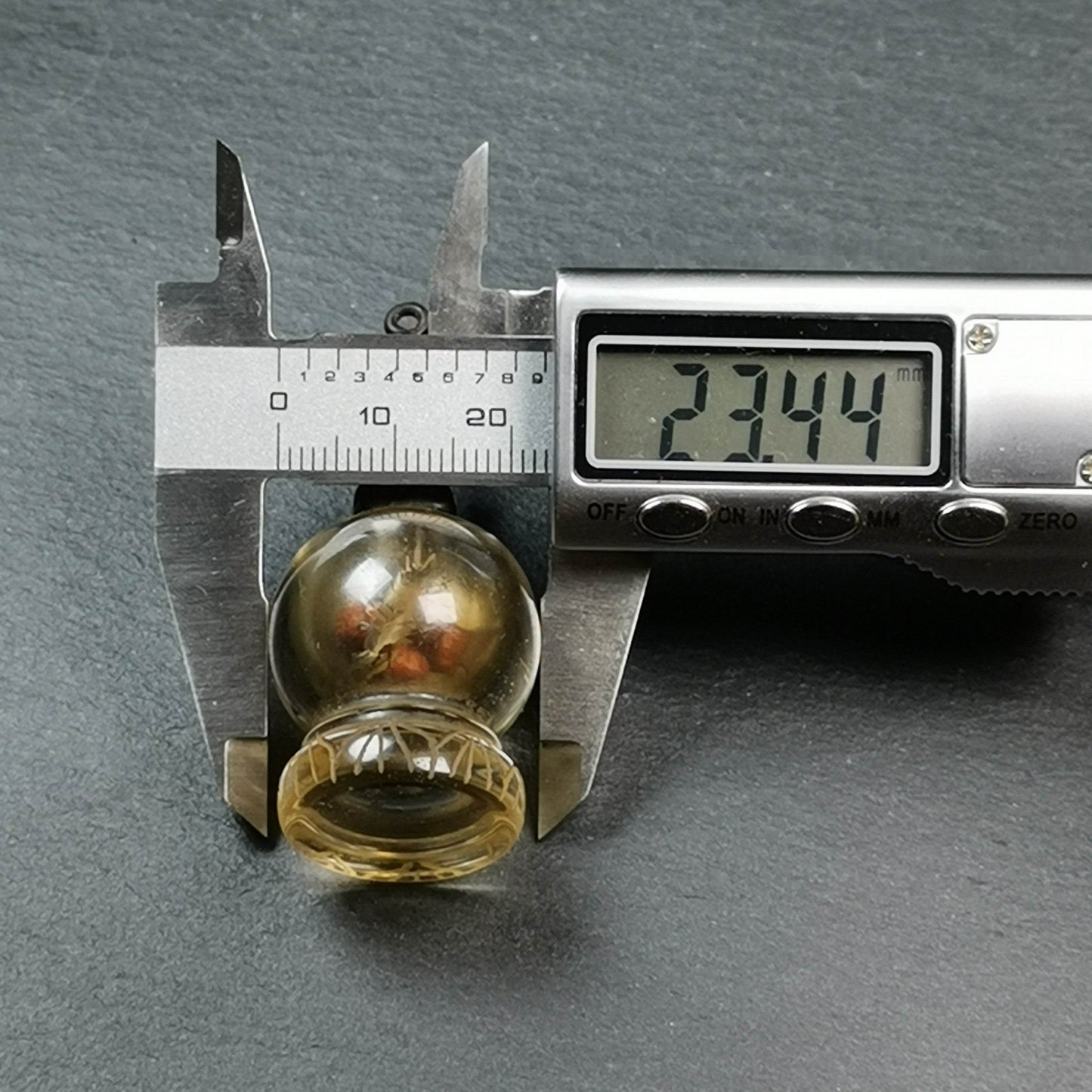 Buddhist Amulet,Crystal Stupa Pendant,Pagoda,Buddhist Tower,Gau Shrine - Gandhanra-ART