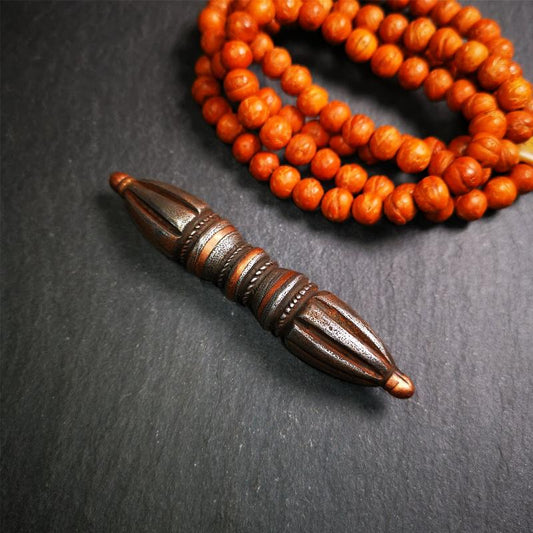 These beautiful vajra dorje were handmade by Tibetan craftsmen from Tibet in 1990's,from Hepo Town, Baiyu County, the birthplace of the famous Tibetan handicrafts. It is seven-pronged vajra,made of cold iron,inlaid copper wire,black color.