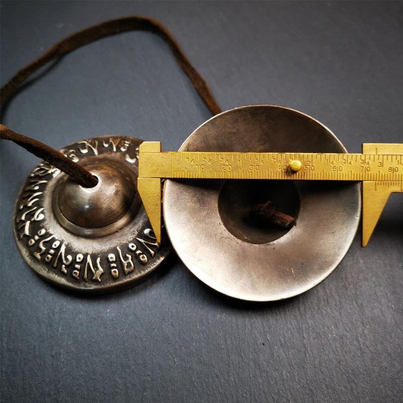 Gandhanra 2.7" Tibetan Cymbals,OM Mantra Tingsha Bell,Buddhism Ritual Implement,Handmade in Nepal