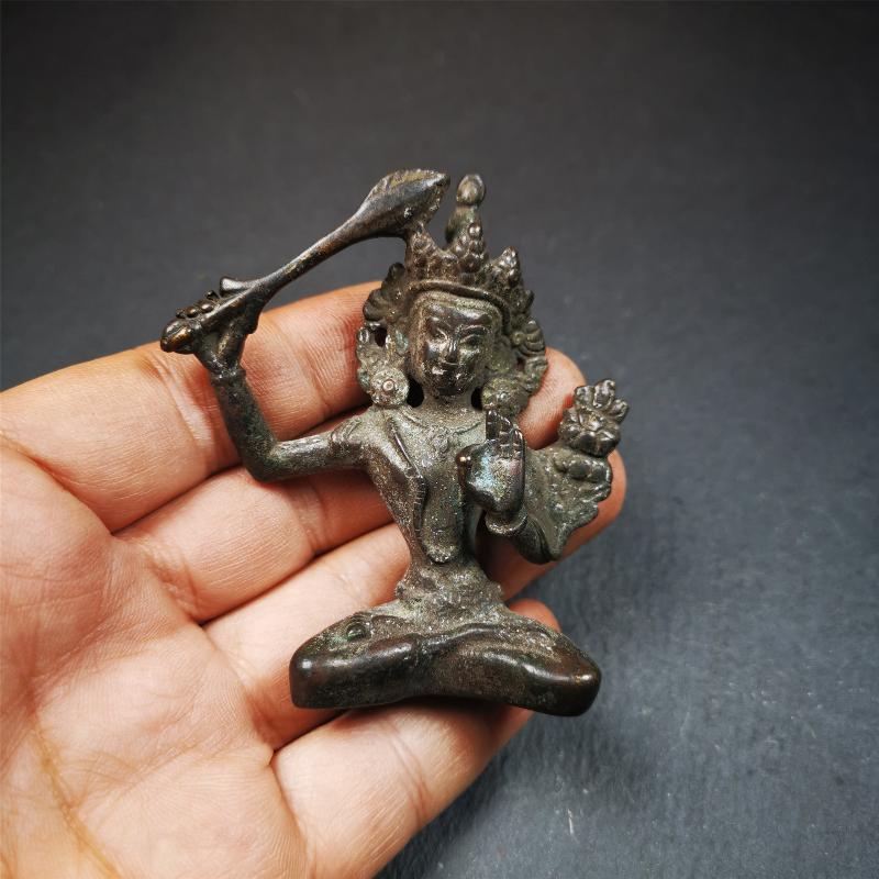 This Manjusri statue was collected from Samye Monastray, the first monastery in Tibet,and important Nyingma monsatery. It's an old-fashioned manjusri statue,about 60 years old,made of thokcha. Manjusri is a bodhisattva associated with prajna (insight) in Mahayana Buddhism. In Tibetan Buddhism, he is also a yidam. His name means "Gentle Glory" in Sanskrit.