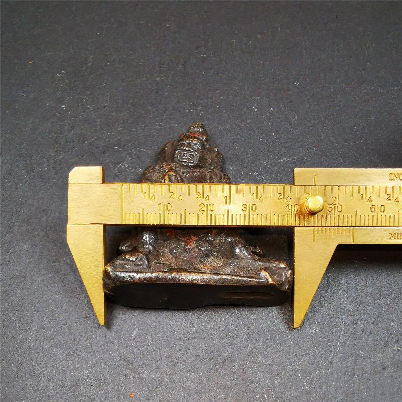 This vajrapani statue was collected from Samye Monastray, the first monastery in Tibet,and important Nyingma monsatery. It's an old-fashioned Vajrapani statue,about 40 years old, made of copper and painted with mineral pigments.