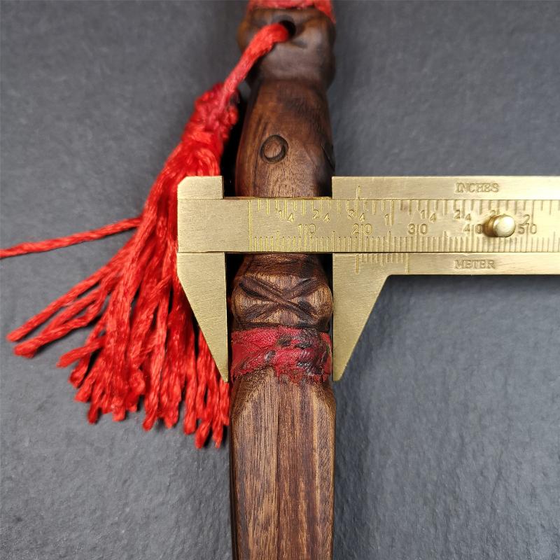 This handmade Dorje Phurba was collected from Derge, Tibet,used in Mahakala buddhist pujas in Gengqing monastery, made of sandalwood, very delicate. You can put it in your Buddhist hall or altar as a ritual decoration
