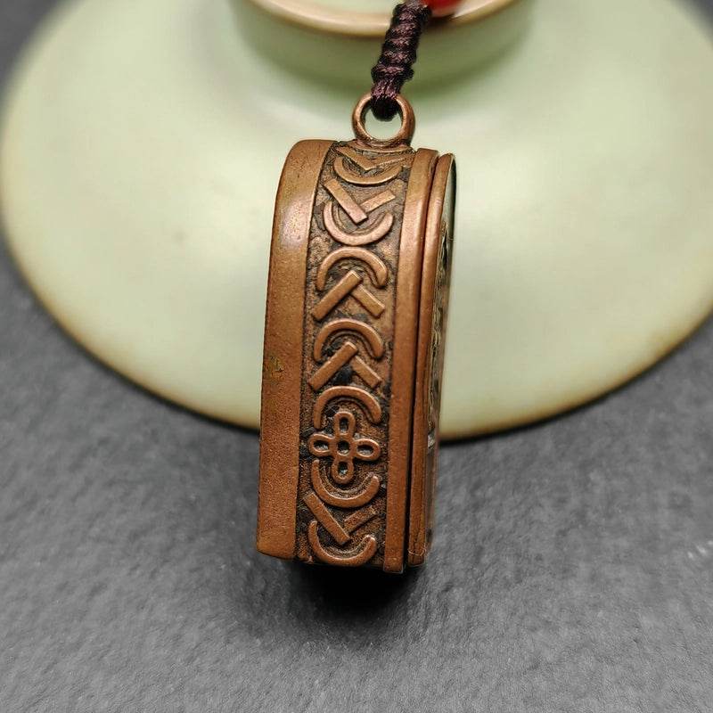 Guru Rinpoche Gau Shrine, Altar Amulet Pendant - Gandhanra-ART