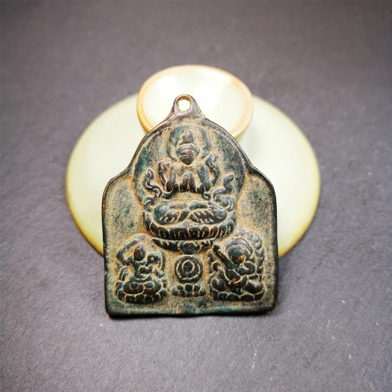 Gandhanra Tibetan Buddha Statue,Three Great Bodhisattvas,Chenrezig,Manjushri,Vajrapani,40 Years Old