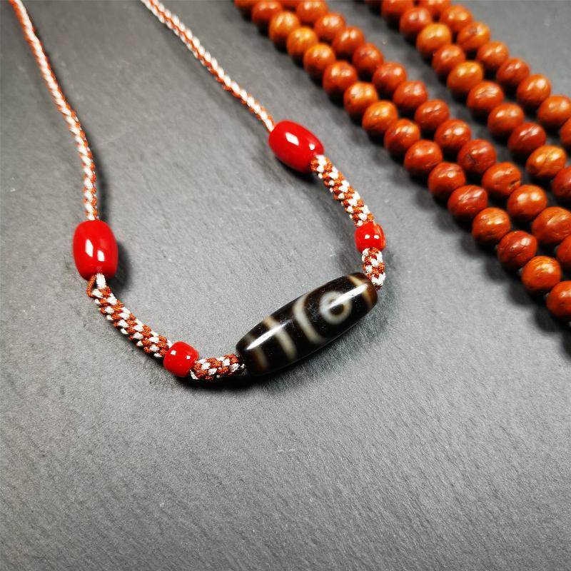2 Eyed Dzi Bead Necklace - Gandhanra-ART