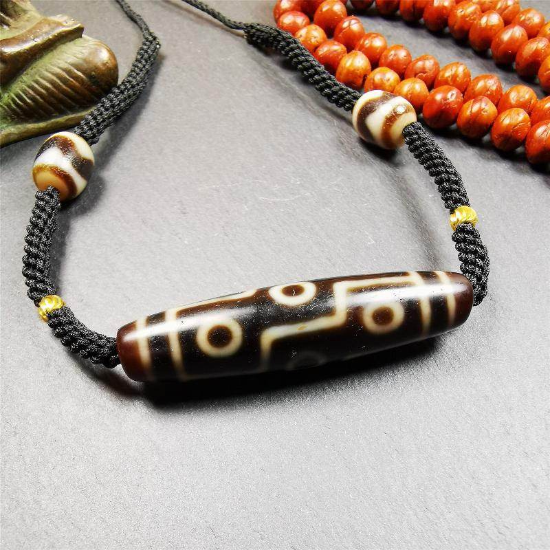 9 Eyed Dzi Bead Necklace - Gandhanra-ART