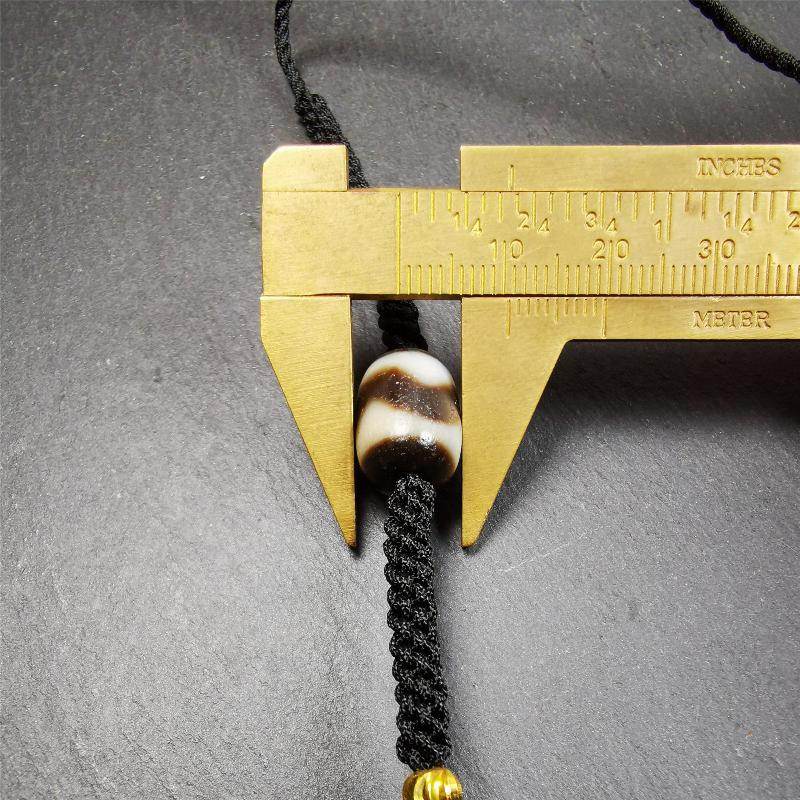9 Eyed Bodhi Dzi Bead Necklace - Gandhanra-ART