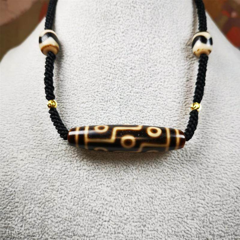 9 Eyed Dzi Bead Necklace - Gandhanra-ART