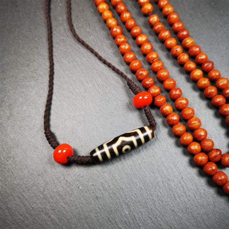 3 Eyed Dzi Bead Necklace - Gandhanra-ART