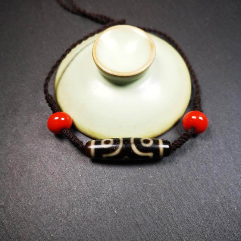 3 Eyed Dzi Bead Necklace - Gandhanra-ART
